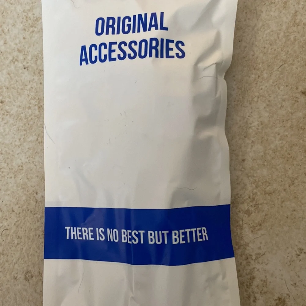 Brand New “Chargitt”Hotriple High quality blue Triple Connectors USB Cable Cord.
